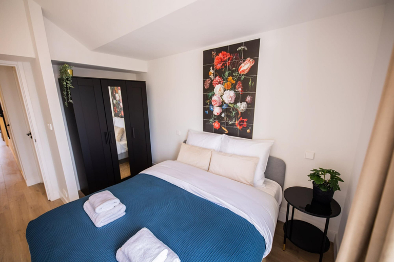 Bedroom 3, Nb306 Serviced Apartment 2,5br, Rotterdam
