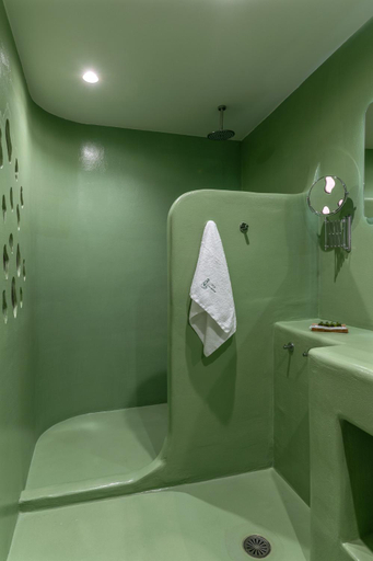 Bathroom 4, LOFUS Bio-suites, Attica