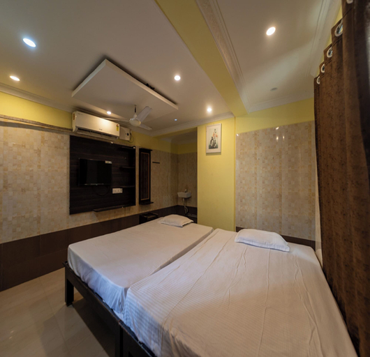 Others 5, JR Lodge, Nagappattinam