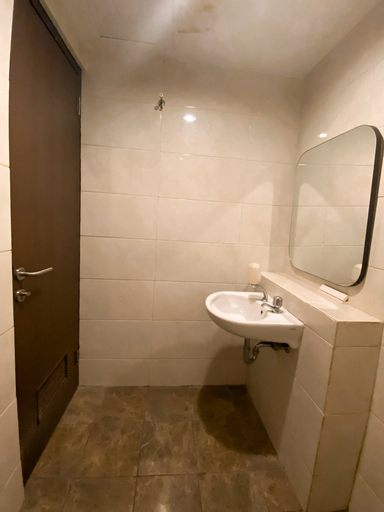 Bathroom 7