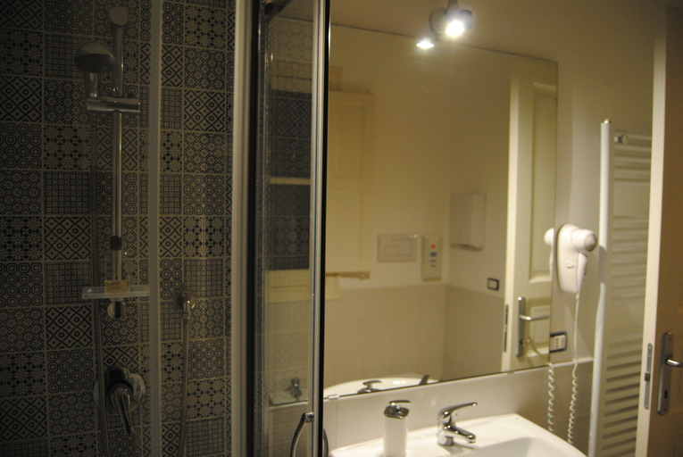 Bathroom, A Casa di Giuseppe, Palermo
