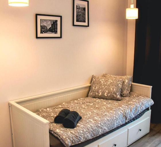 Others 4, Apartament Kattowitz, Będzin