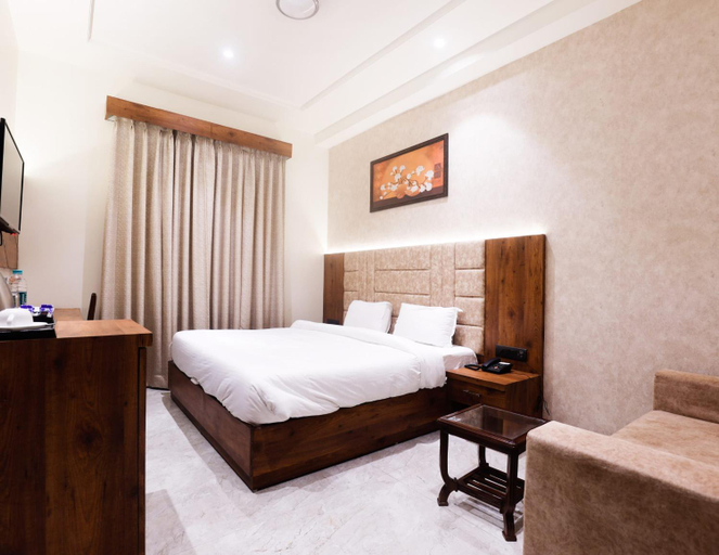 Bedroom 3, HOTEL TAJ PEARL, Agra