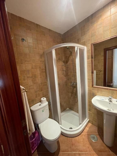 Bathroom 3, Hostal Chiquinino II, Badajoz
