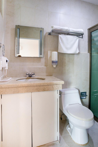Bathroom 4, Quinta Santa Anita, Cozumel