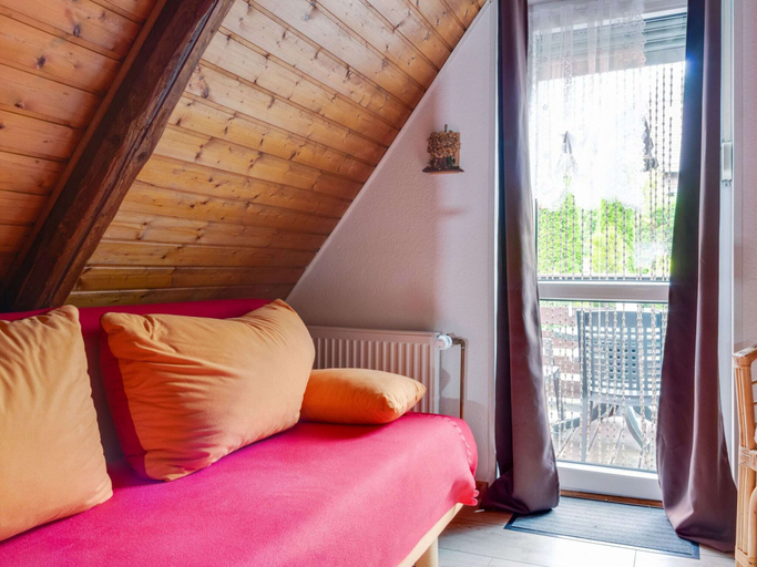 Bedroom 5, Rustic Holiday Home With Balcony, Osterode am Harz
