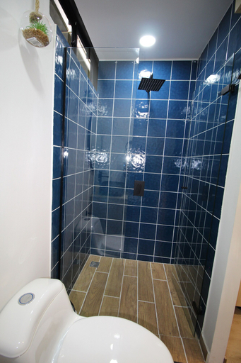 Bathroom 3, Frontera by Roots Rentals, Medellín