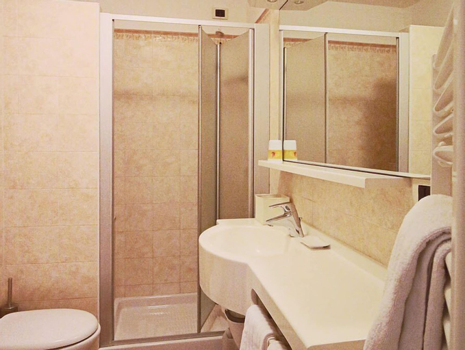 Bedroom 2, Residence Panama, Savona