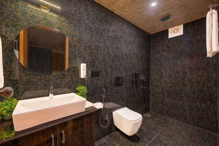 Bathroom 4, The Charvi Retreat by Exotic Stays, Shimla