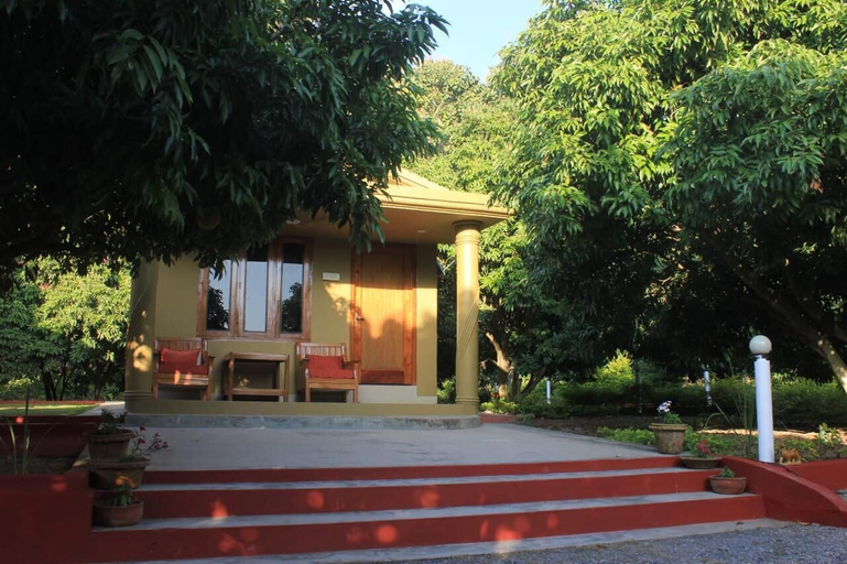 Exterior & Views, Corbett Farmyard, Nainital