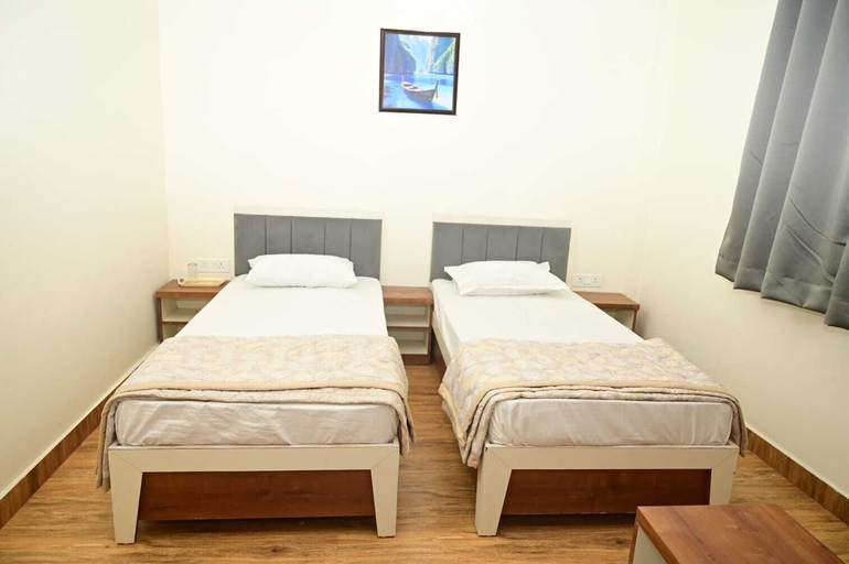 Bedroom 4, Green Park, Varanasi