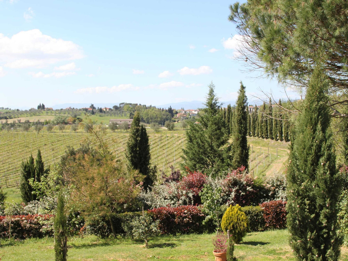 Others 4, Farmhouse in Vincis time capsule, Florence