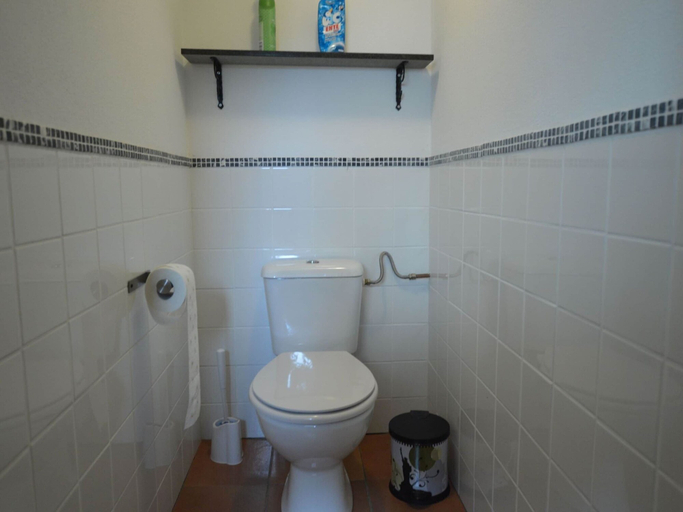 Bathroom, Ruhlen: Schneifel Escape, Eifelkreis Bitburg-Prüm