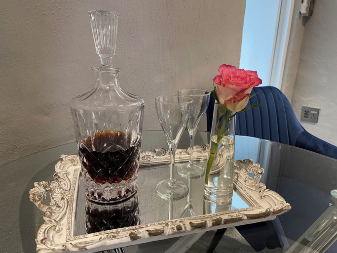 Food & Drinks 5, Patcham Place B&B, Thabo Mofutsanyane