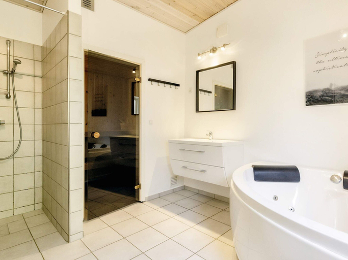Bathroom 3, 5 Star Holiday Home in Hadsund, Mariagerfjord