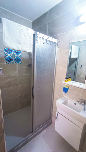 Bathroom 5, Ephesus Palace, Selçuk