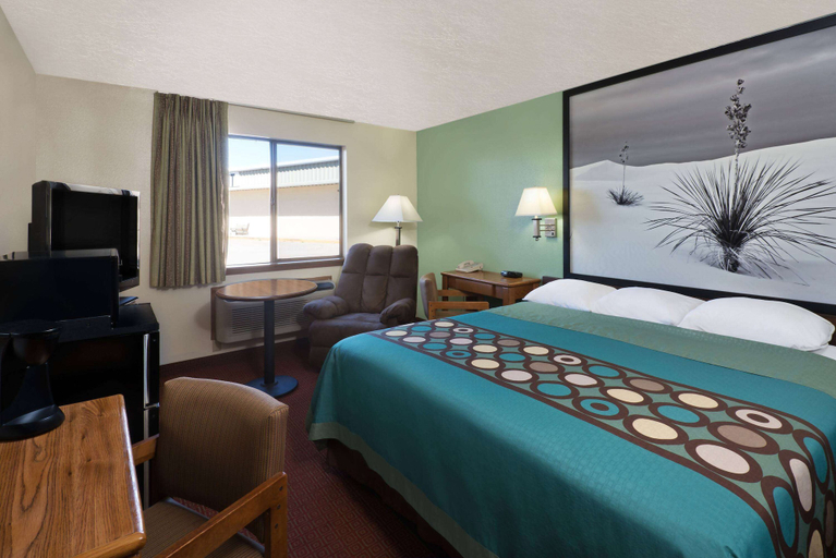 Bedroom 3, Super 8 by Wyndham Alamogordo, Otero