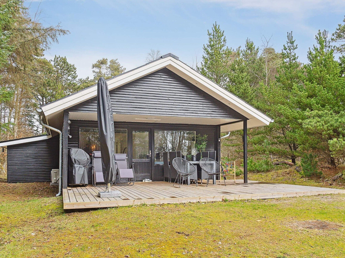 Exterior & Views 2, 4 Person Holiday Home in Blavand, Varde