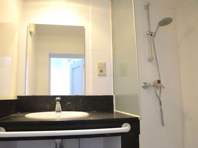 Bathroom 4, Group Escape by Molignee River, Namur