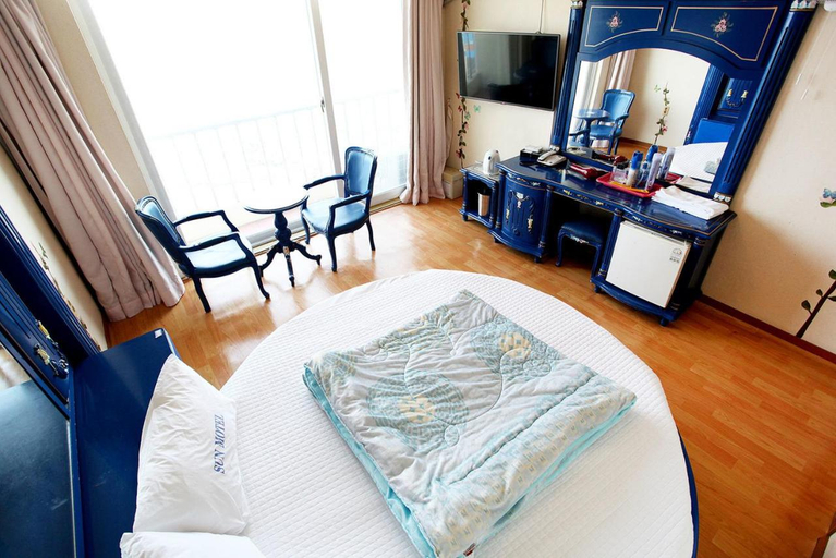Bedroom 3, Sun Motel, Gangneung
