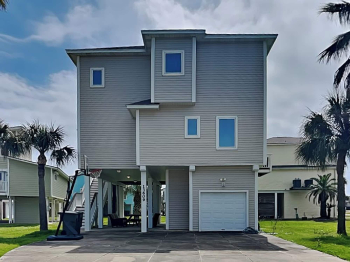 Exterior & Views 1, Mojo Dojo Beach Casa, Galveston