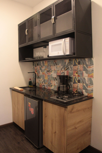 Others 4, Frontera by Roots Rentals, Medellín