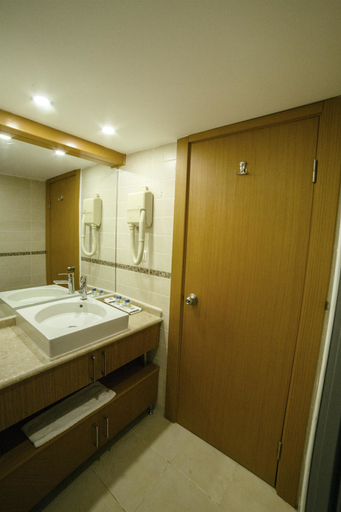Bathroom, Patalya Lakeside Resort Hotel Ankara, Gölbaşı