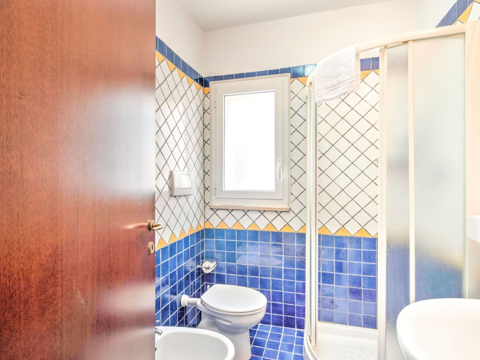 Bathroom 5, Modern Apartment in Rimini With Balcony, Rimini