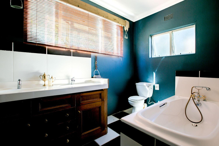 Bathroom 4, Courchevel Cottages, Cape Winelands