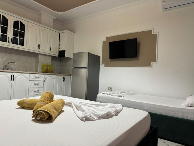 Bedroom 1, Bamisa Apartments, Durrësit