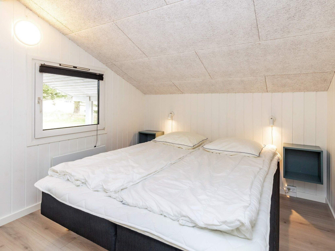 Bedroom 2, 4 Star Holiday Home in Bindslev, Hjørring
