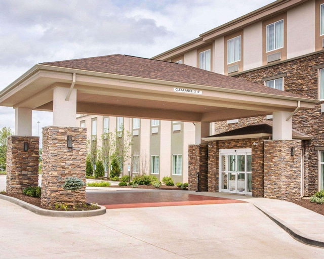 Sleep Inn & Suites, Wood