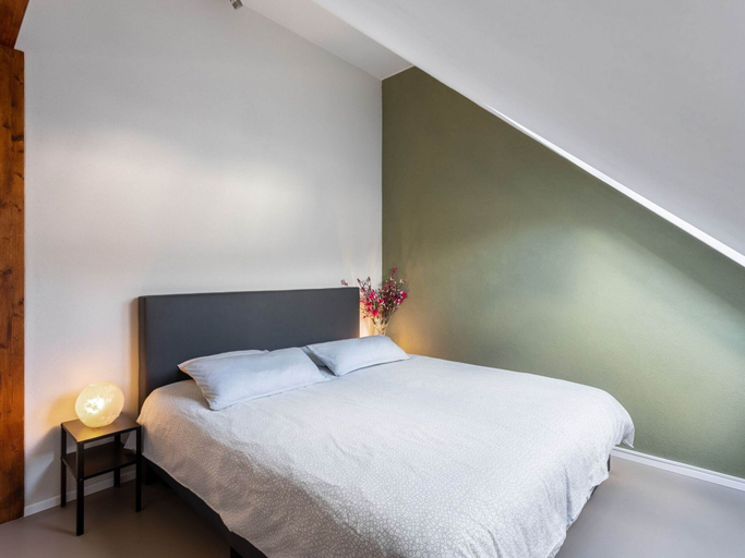 Bedroom 2, Snug Apartment in Birresborn With Garden, Vulkaneifel