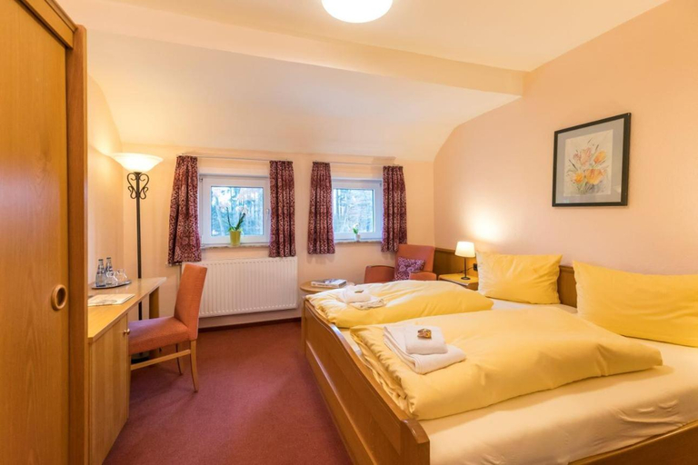Bedroom 3, Brammers Landhotel Zum Wietzetal, Heidekreis