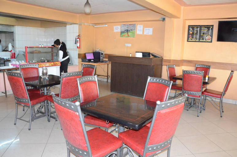 Food & Drinks 5, Starehe link hotel, Starehe