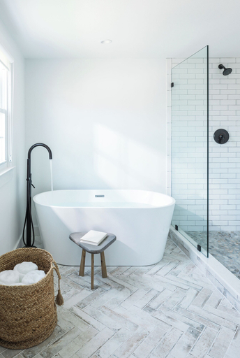 Bathroom 5, The Coonamessett, Barnstable