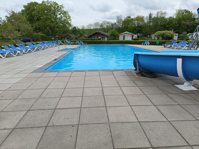 Pool 3, Holiday Home by Westerschelde Coast, Borsele