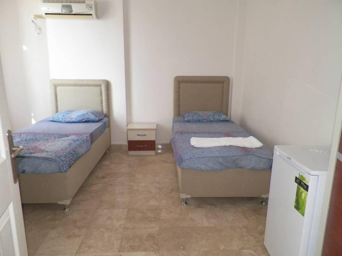 Bedroom 4, Deniz Suit Hotel, Alanya