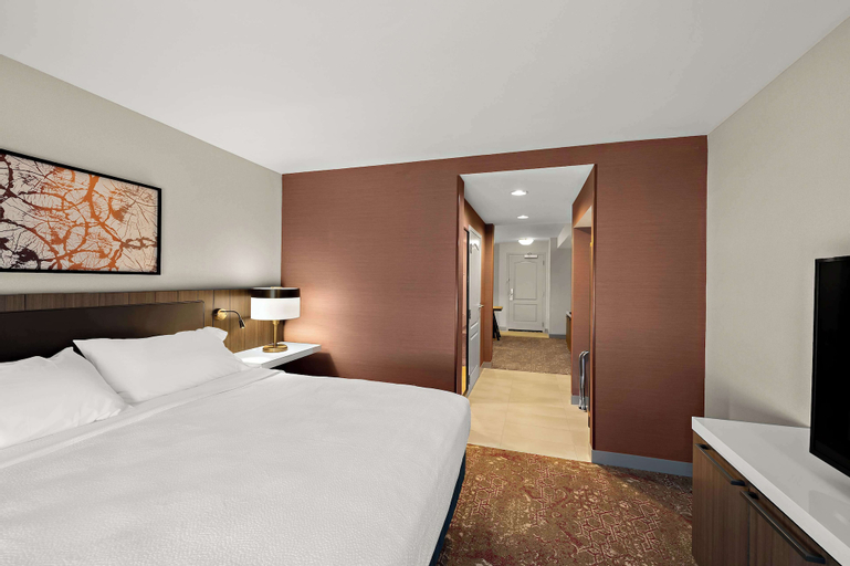 Bedroom 16
