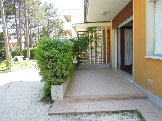 Exterior & Views 1, Spacious Apartment for 8 people in Bibione - By Beahost Rentals, Venezia