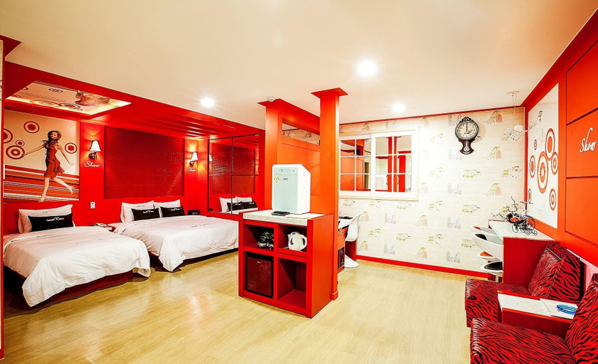 Bedroom 3, Show Hotel, Cheonan