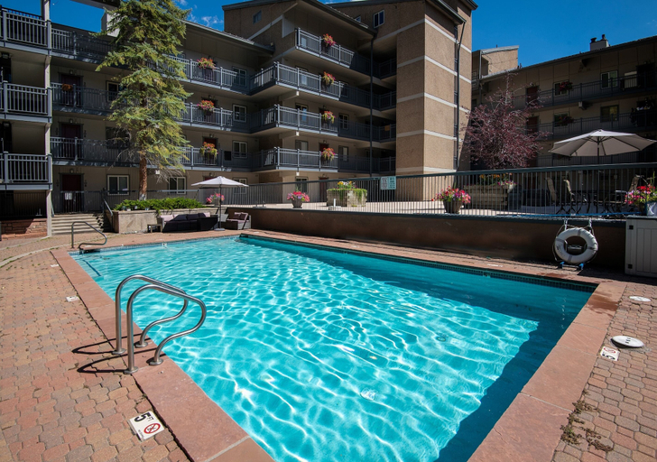 Pool 4, Vantage Point #307 2 Bedroom Condo by RedAwning, Eagle