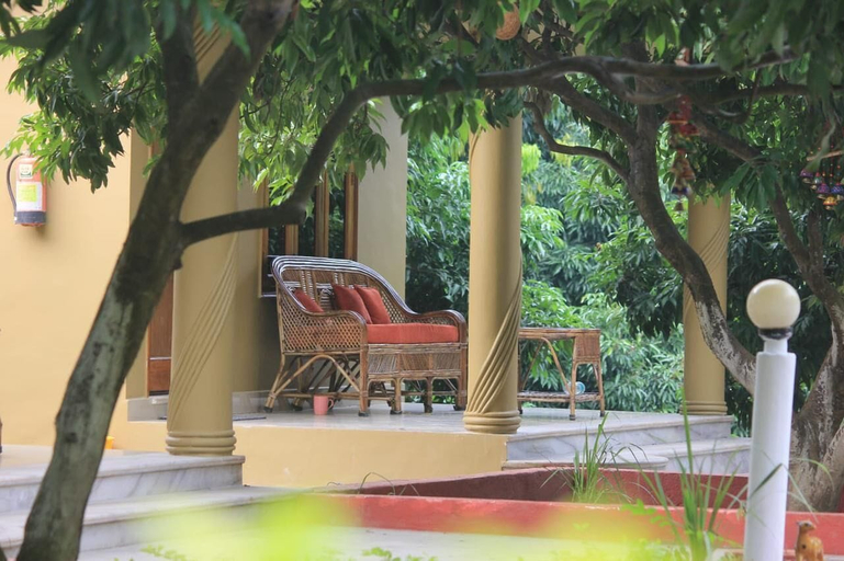 Others 5, Corbett Farmyard, Nainital