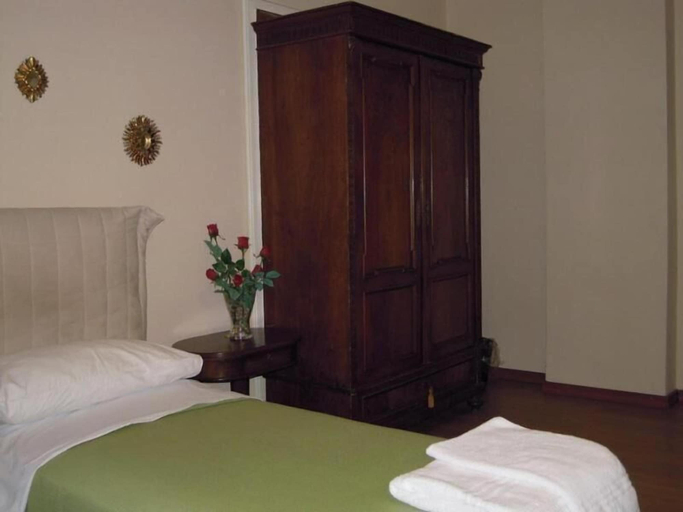 Bedroom 2, Barcolana Lodge, Trieste
