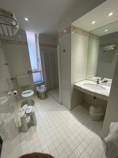 Bathroom 4, Hotel Conca Verde, Udine
