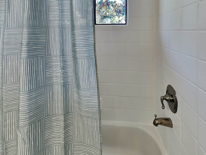 Bathroom 4, Maracas Sands Villa, Galveston