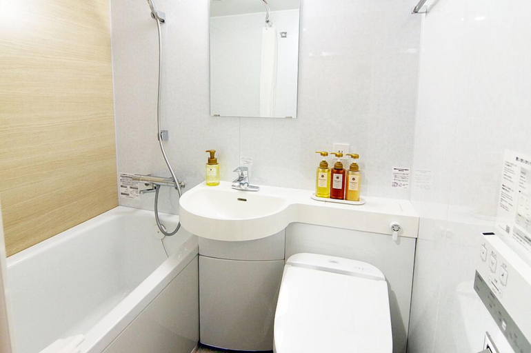 Bathroom 5, Sasebo Green Hotel, Sasebo