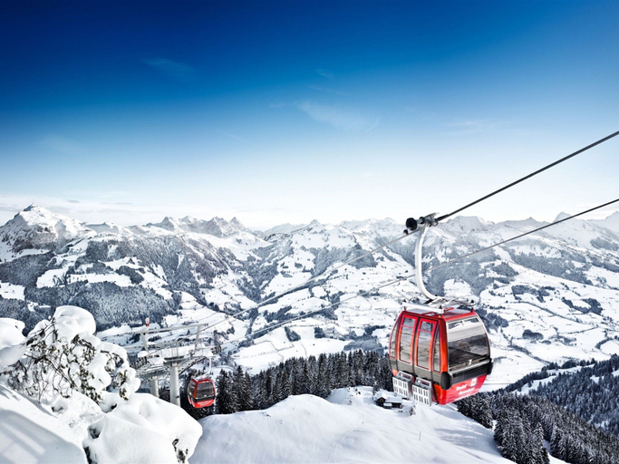 Others 2, Spacious Apartment in Stuhlfelden near Ski Area, Zell am See