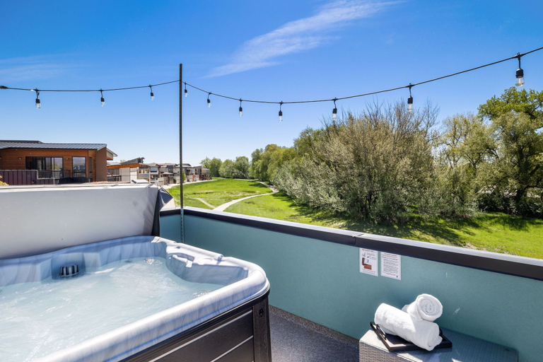 Sport & Beauty 5, Swanky Townhome Near Old Town, Breweries and River, Larimer