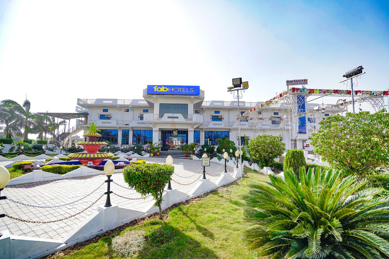 Exterior & Views 2, FabExpress Savitri Resort, Faizabad